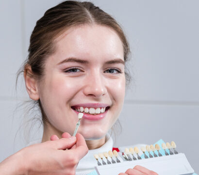 Healing and Care After Veneers: The Effectiveness of Salt Water